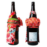 Load image into Gallery viewer, Kimono Bottlewear &lt;br&gt; &lt; Haregi / Chirimen &gt;　&lt;br&gt;for issho sake bottle
